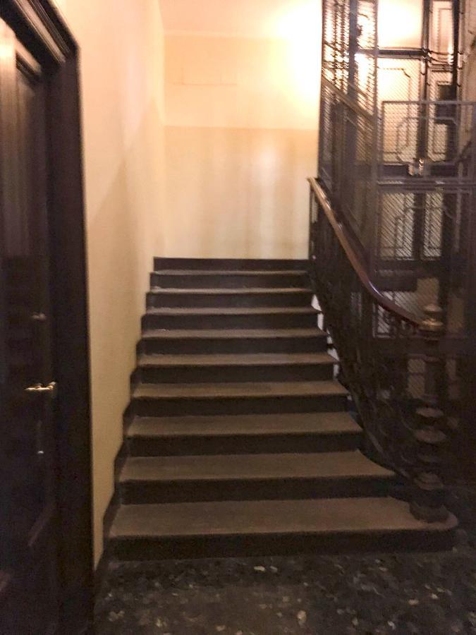 Apartamento Mansarda Porta Venezia Milán Exterior foto