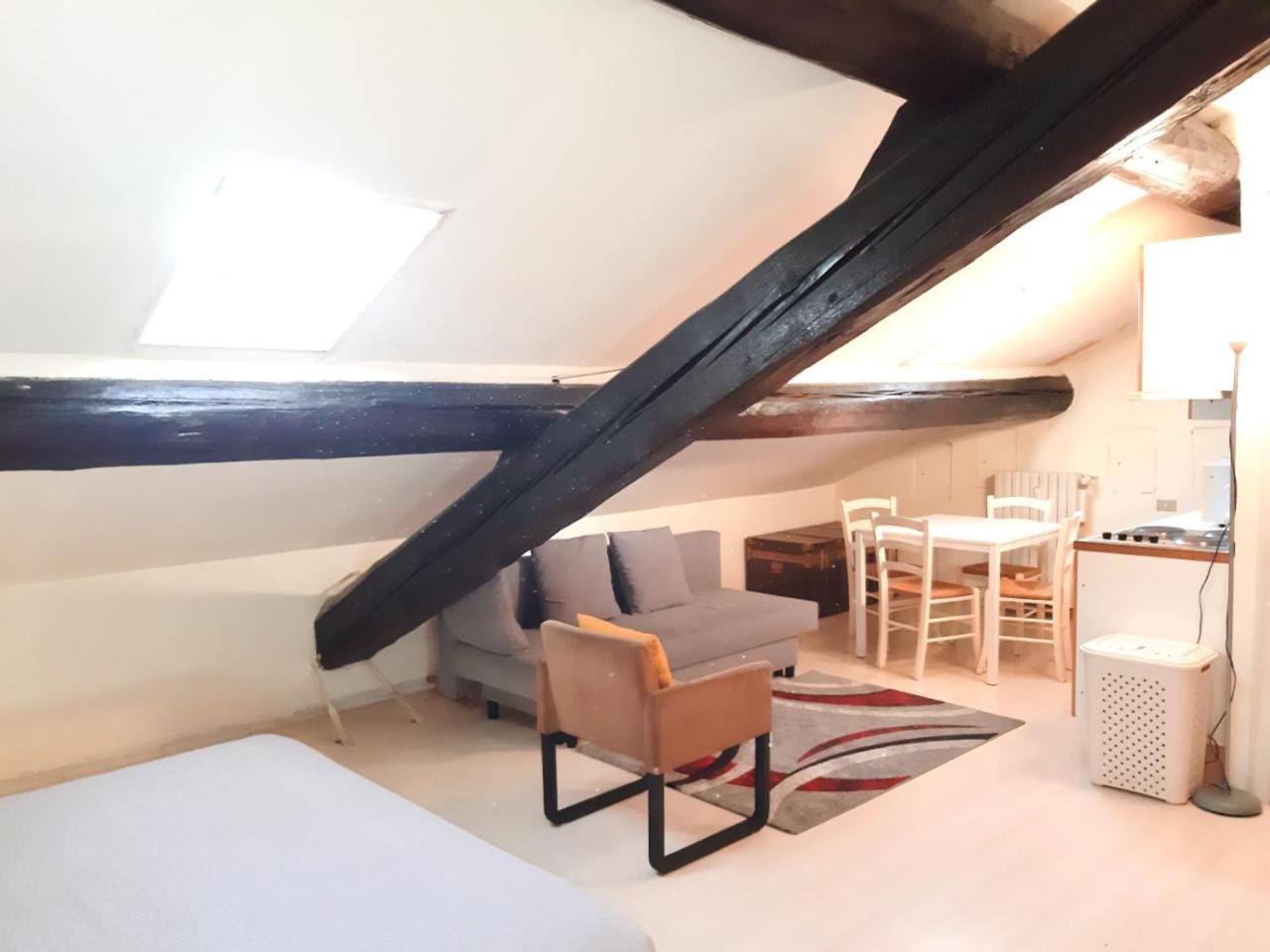 Apartamento Mansarda Porta Venezia Milán Exterior foto