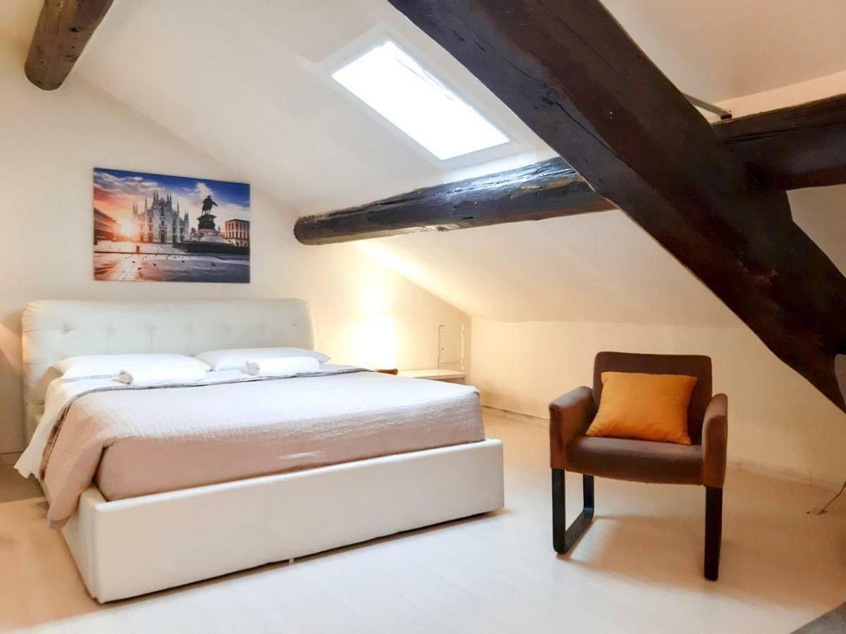 Apartamento Mansarda Porta Venezia Milán Exterior foto